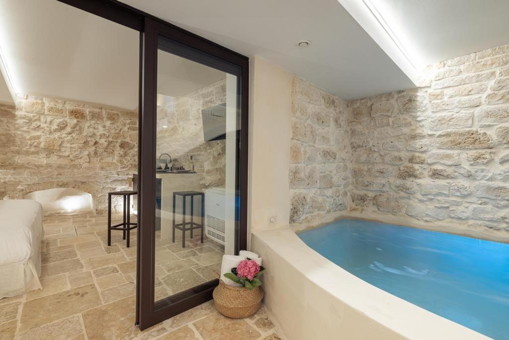 Suite Le Grotte Ostuni Extérieur photo